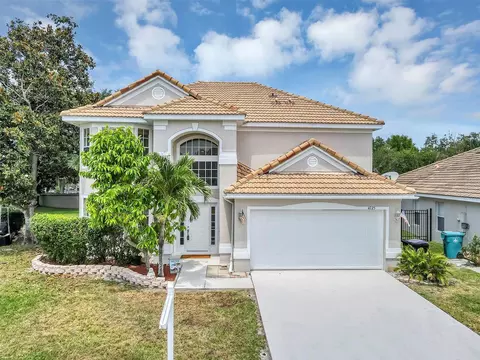 4725 Windsor Ave, Orlando, FL 32819