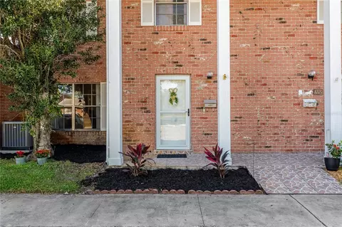 1227 Carriage Ln, Orlando, FL 32807