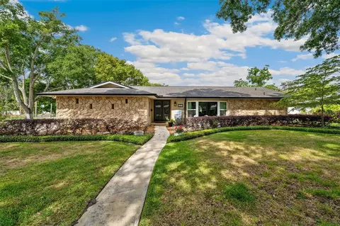 1901 Sepler Dr, Fern Park, FL 32730