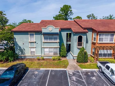 5112 Conroy Rd #13, Orlando, FL 32811