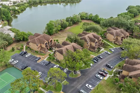 390 Lake Placid Ct #304, Altamonte Springs, FL 32701