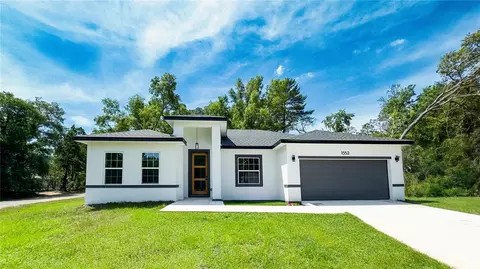 1552 W Lavender Ln, Citrus Springs, FL 34434
