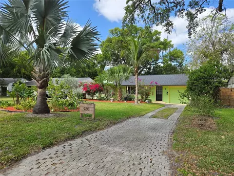 930 Garden Plz, Orlando, FL 32803