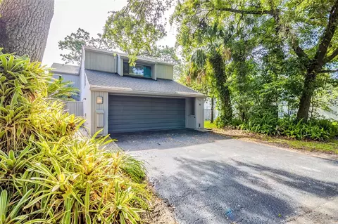 121 Primrose Dr, Longwood, FL 32779