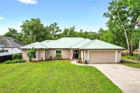 25652 Timuquana Dr, Sorrento, FL 32776