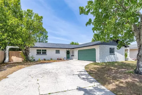 824 Park Manor Dr, Orlando, FL 32825