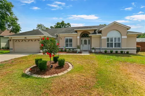 1403 Valley Pine Cir, Apopka, FL 32712