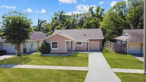 120 Lake Dr, Orlando, FL 32835