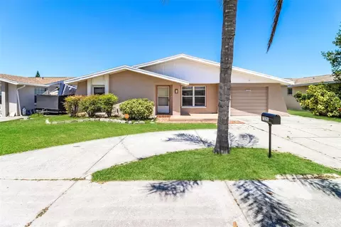 7221 King Arthur Dr, Port Richey, FL 34668