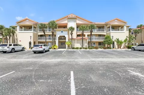 446 Bouchelle Dr #103, New Smyrna Beach, FL 32169