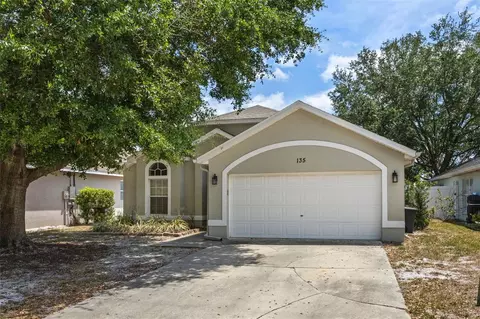 135 Andrews Rd, Sanford, FL 32773