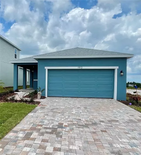 1912 Diamond Head Cir, Lake Hamilton, FL 33851