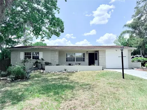 74 Roosevelt Blvd, Beverly Hills, FL 34465