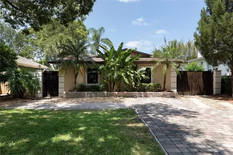 2711 Parkland Dr, Winter Park, FL 32789