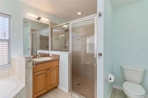 Bath - 2420 Heron Ct, Saint Cloud, FL 34771 photo 3 of 4