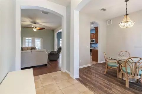 Entry Way - 2420 Heron Ct, Saint Cloud, FL 34771 photo 2 of 4
