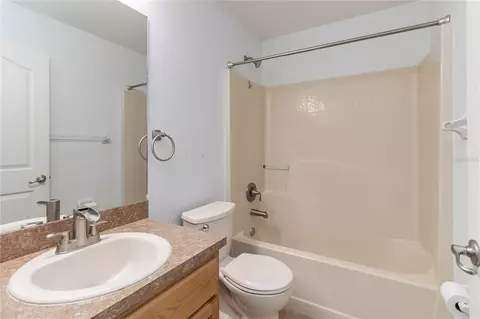 Bath - 2420 Heron Ct, Saint Cloud, FL 34771 photo 4 of 4