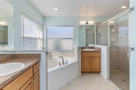 Bath - 2420 Heron Ct, Saint Cloud, FL 34771 photo 1 of 4