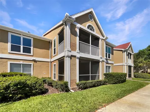 9481 Highland Oak Dr #609, Tampa, FL 33647