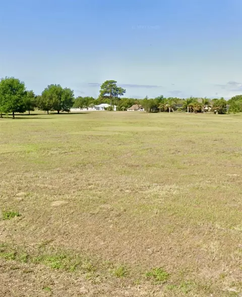 402 N Cherry Pop Dr, Inverness, FL 34453