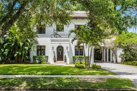 906 Alhambra Ct, Orlando, FL 32804