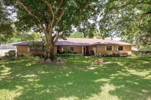 429 Kimberly Ct, Sanford, FL 32771