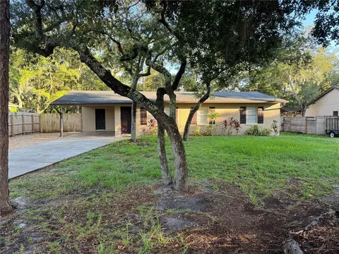 225 W 2nd St, Chuluota, FL 32766
