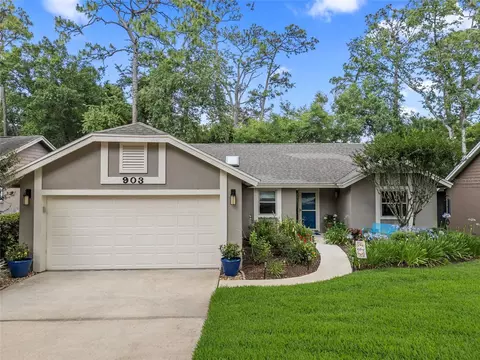 903 Oak Leaf Ct, Altamonte Springs, FL 32714