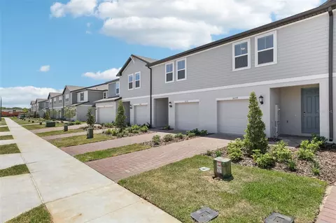 16395 Bird Of Paradise Ave, Clermont, FL 34714