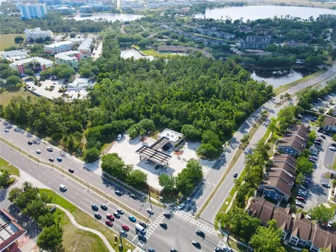 11914 International Dr, Orlando, FL 32821