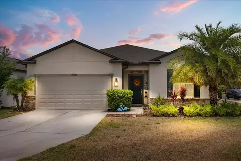 17500 Butterfly Pea Ct, Clermont, FL 34714