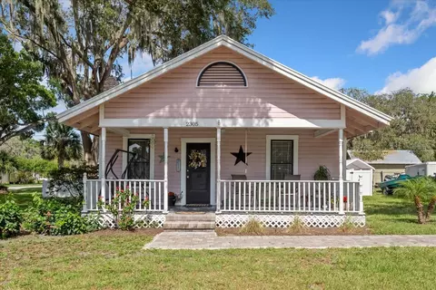 2305 S Magnolia Ave, Sanford, FL 32771
