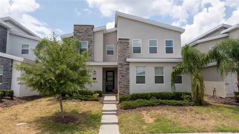 780 Drop Shot Dr, Davenport, FL 33896