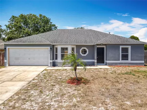 2818 Irondale St, Deltona, FL 32738