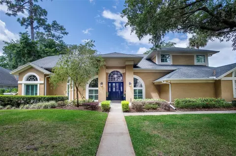 4819 Shoreline Cir, Sanford, FL 32771