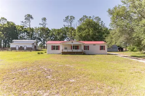 3789 NW 73rd Trl, Bell, FL 32619