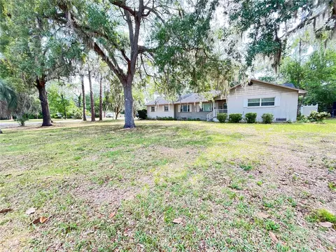 1329 SE 36th Ave, Ocala, FL 34471