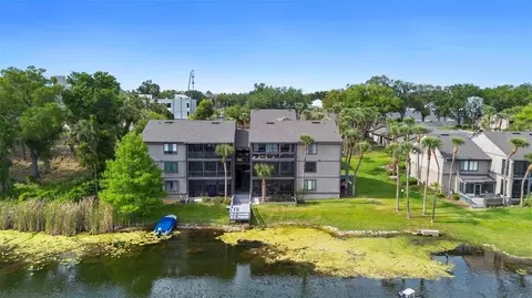 652 Lake Villas Dr #D, Altamonte Springs, FL 32701