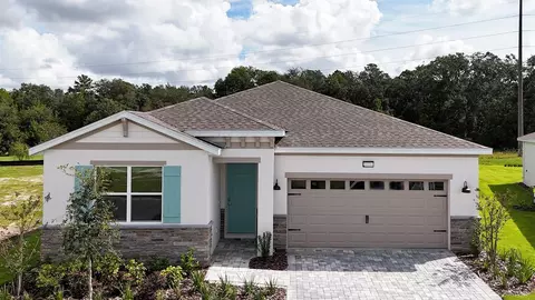 3974 Kennebunk Loop, Mount Dora, FL 32757
