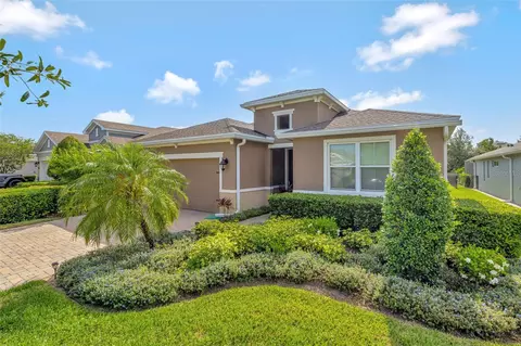 553 Adenmore Ter, Deland, FL 32724