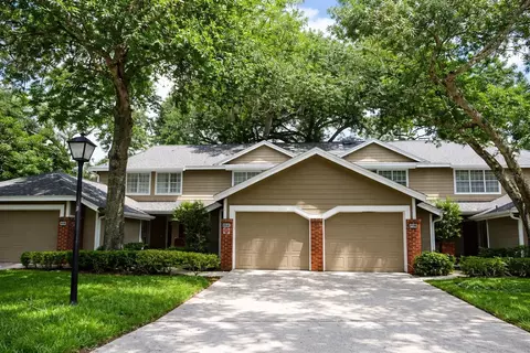 672 Post Oak Cir #106, Altamonte Springs, FL 32701