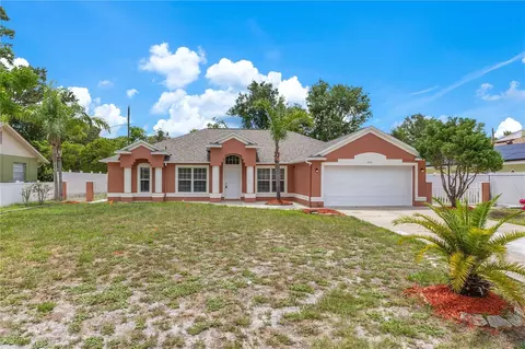 514 Richmond Ave, Deltona, FL 32725