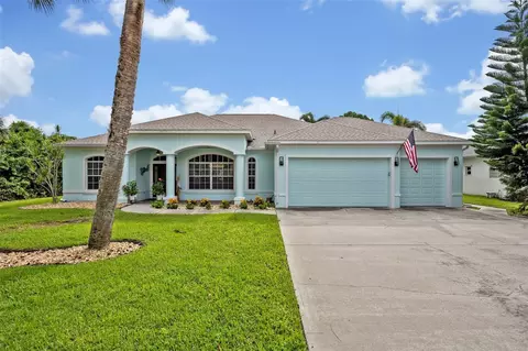 4220 Savannahs Trl, Merritt Island, FL 32953