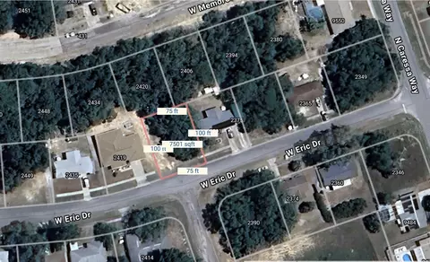 2405 W Eric Dr, Citrus Springs, FL 34434