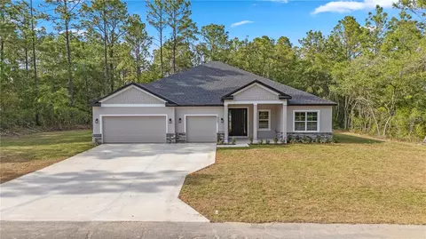 4047 W Findlay St, Citrus Springs, FL 34433