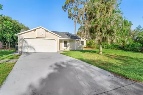 1550 Maxwell Ln, Deltona, FL 32738