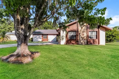 4265 Old Colony Rd, Mulberry, FL 33860