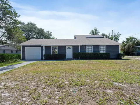 601 Blackstone Ave, Deltona, FL 32725