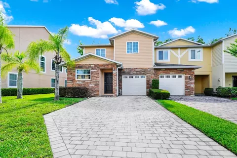 2157 Cypress Villas Dr, Orlando, FL 32825