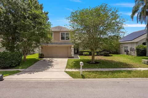 2853 Strand Cir, Oviedo, FL 32765